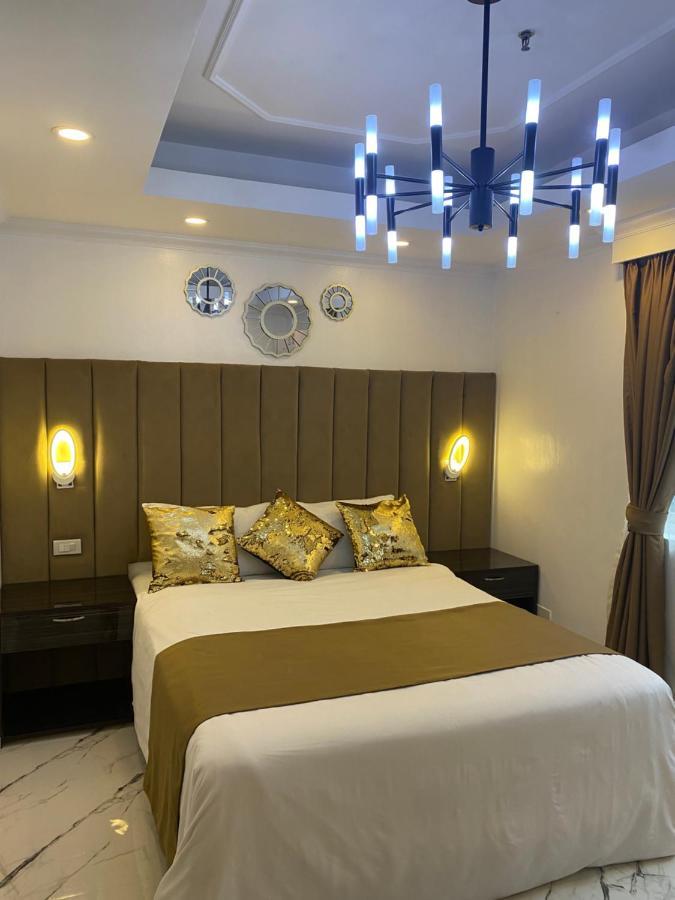 Апартаменты Makati Isabela Luxury Манила Экстерьер фото
